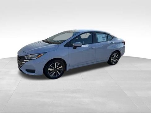 New 2025 Nissan Versa SV image 2
