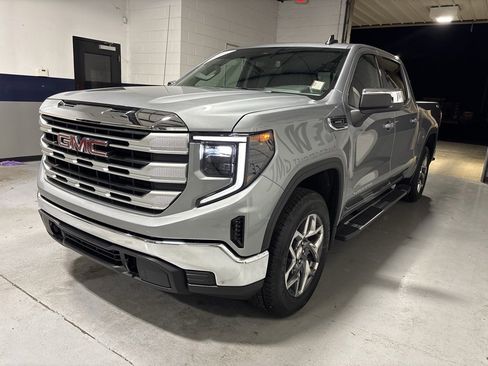 New 2026 GMC Sierra 1500 SLE w/ Preferred Package image 33
