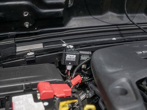 Used 2021 Jeep Gladiator Sport AWD/4WD image 18