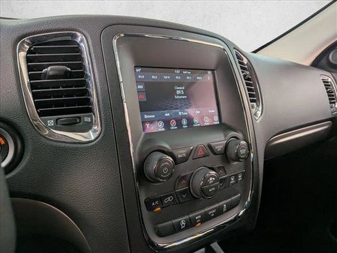 Used 2018 Dodge Durango SXT w/ 3rd Row Seating Group RWD image 19