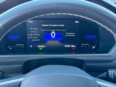 Used 2022 Volkswagen Tiguan SE image 26