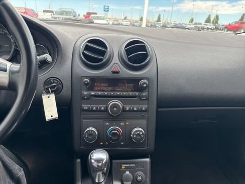 Used 2009 Pontiac G6 Sedan w/ Preferred Package FWD image 18