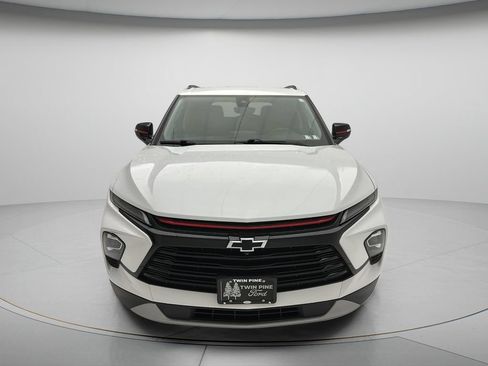 Used 2023 Chevrolet Blazer LT w/ Sound & Technology Package AWD/4WD image 2