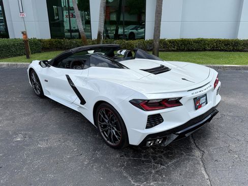 Used 2023 Chevrolet Corvette Stingray Premium Conv image 14
