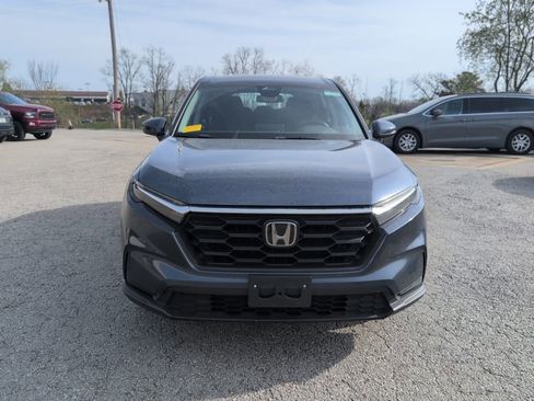 Used 2024 Honda CR-V LX image 2