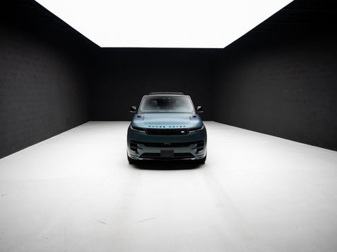 Used 2025 Land Rover Range Rover Sport Dynamic SE AWD/4WD image 84