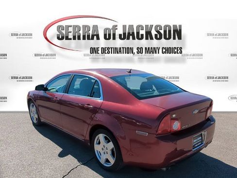 Used 2010 Chevrolet Malibu LT w/ HFV6 Engine Package image 6