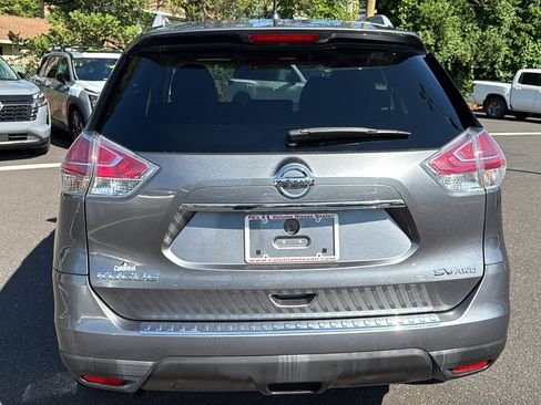 Used 2016 Nissan Rogue SV w/ SV Premium Package AWD/4WD image 24