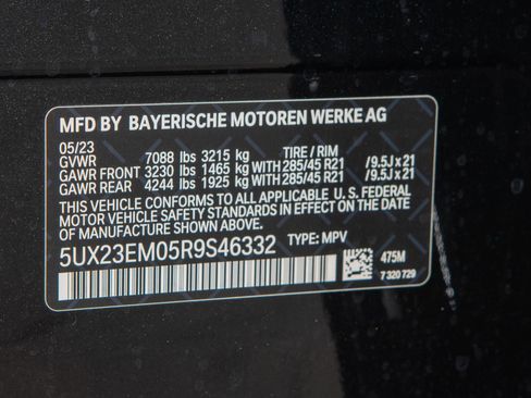 Used 2024 BMW X7 xDrive40i w/ Executive Package image 39