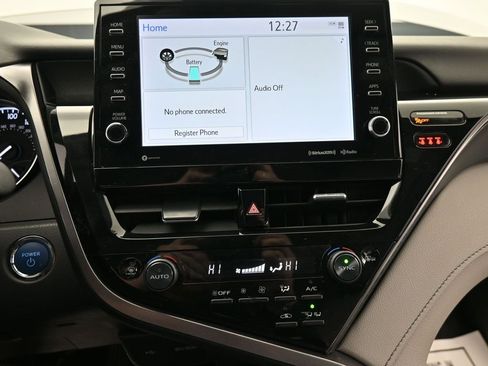 Used 2024 Toyota Camry SE w/ Audio Upgrade Package image 20