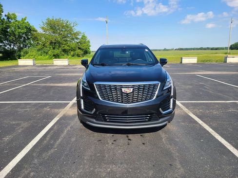 Used 2021 Cadillac XT5 Premium Luxury w/ LPO, Floor Liner Package FWD image 2