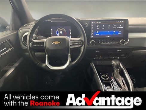 Used 2023 Chevrolet Colorado LT w/ LT Convenience Package II image 3