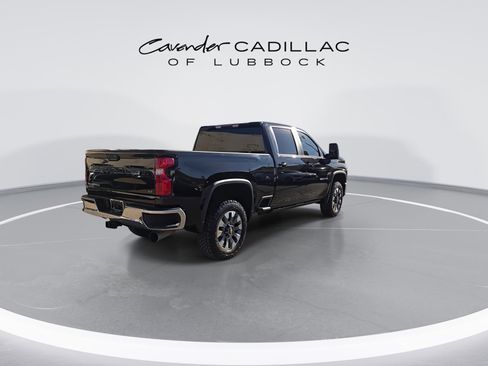 Used 2024 Chevrolet Silverado 2500 LT image 8