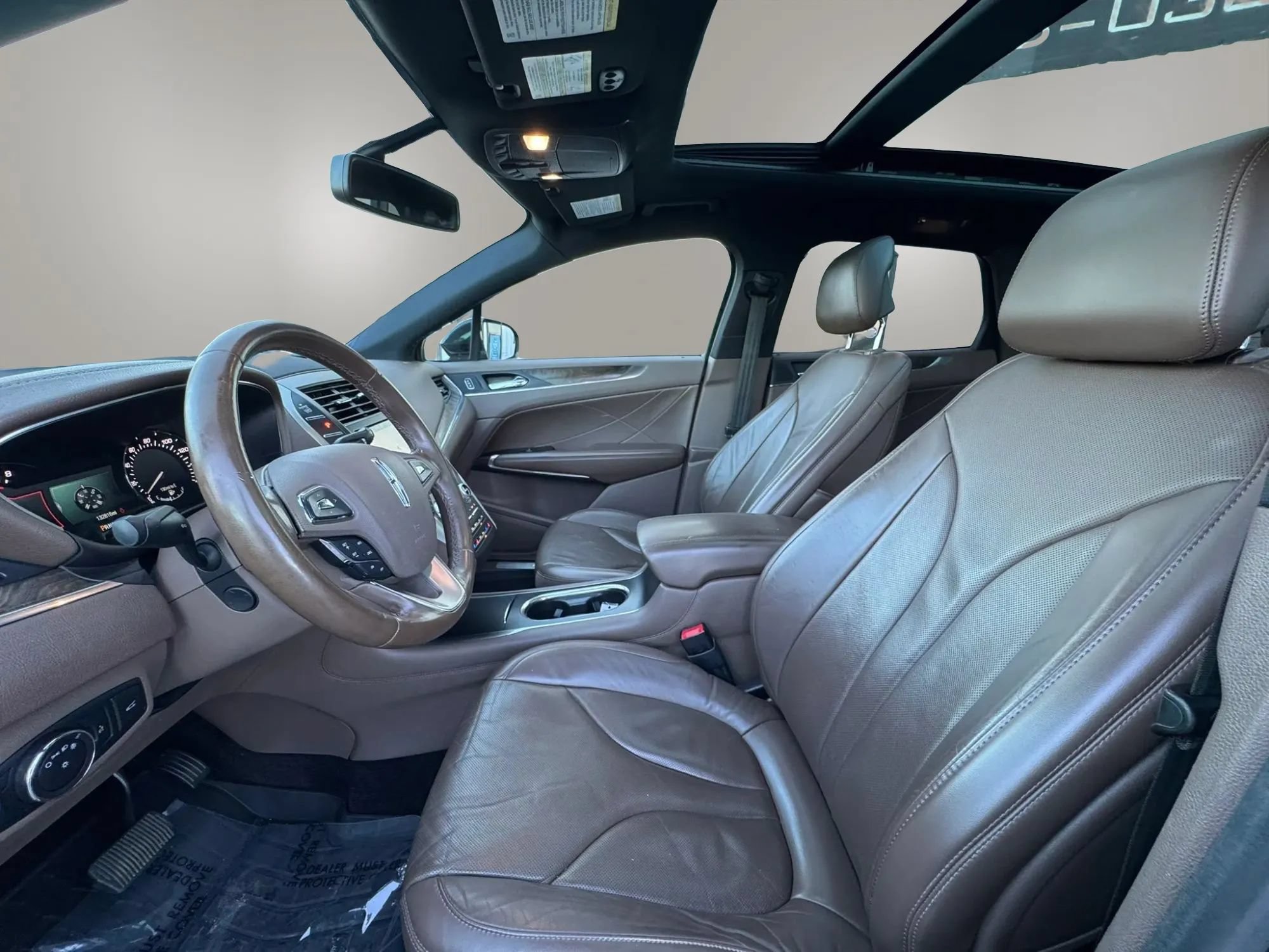 Used 2017 Lincoln MKC Reserve FWD image 11