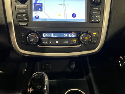 Used 2016 Nissan Altima 2.5 SL w/ 2.5 Technology w/LED Package FWD image 19