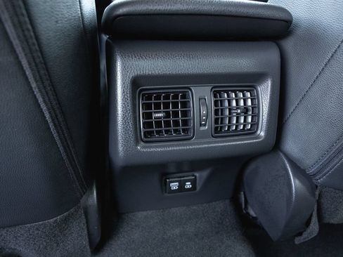 Used 2026 Toyota Camry SE w/ Convenience Package FWD image 27