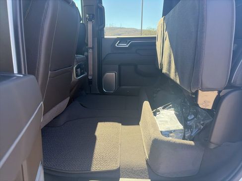 New 2026 GMC Sierra 2500 Denali w/ Denali Reserve Package image 11