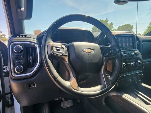 Certified 2023 Chevrolet Silverado 3500 High Country w/ Safety Package II AWD/4WD image 17