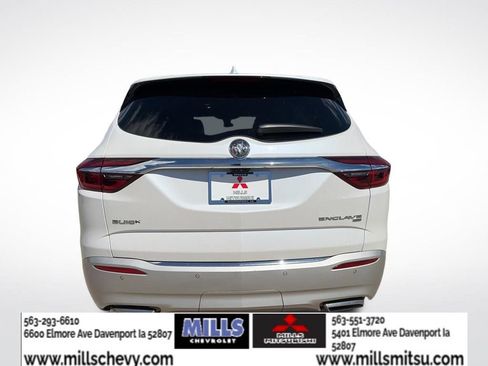 Used 2018 Buick Enclave Avenir w/ Trailering Package AWD/4WD image 4