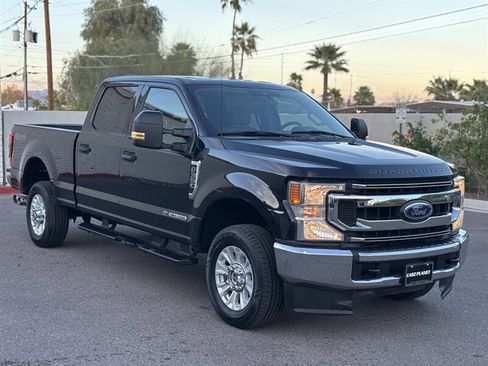 Used 2020 Ford F350 XLT image 1