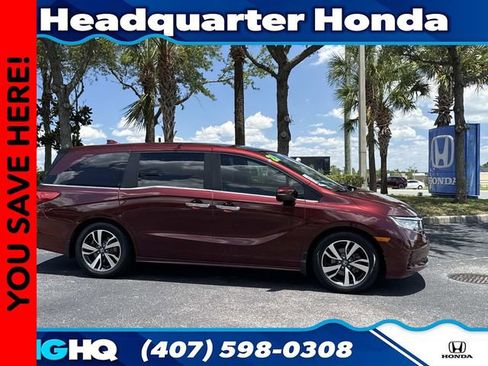 Used 2021 Honda Odyssey Touring image 1