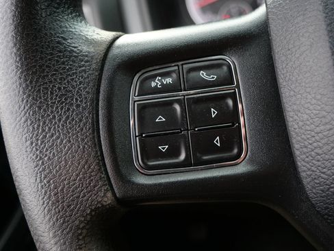Used 2018 RAM 2500 Tradesman w/ Chrome Appearance Group AWD/4WD image 18