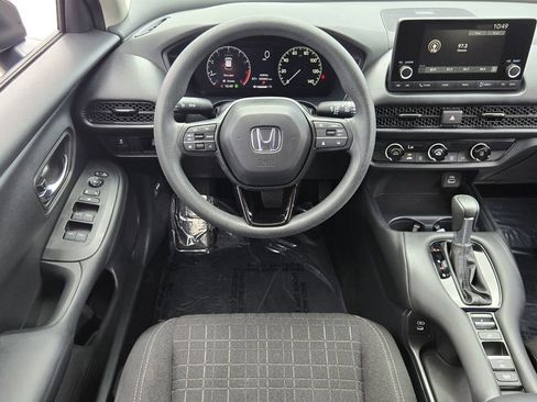Certified 2024 Honda HR-V LX image 12