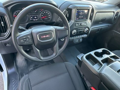 Used 2023 GMC Sierra 1500 Pro w/ Convenience Package image 12