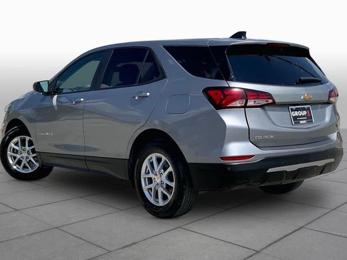 Used 2023 Chevrolet Equinox LS FWD image 12