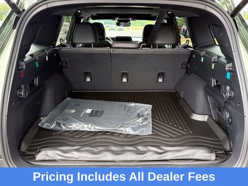 New 2026 Subaru Outback Limited AWD/4WD image 13