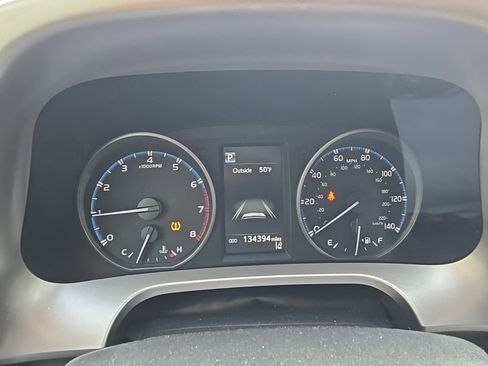 Used 2017 Toyota RAV4 XLE image 6