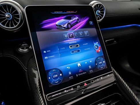 Used 2024 Mercedes-Benz SL 43 AMG image 79