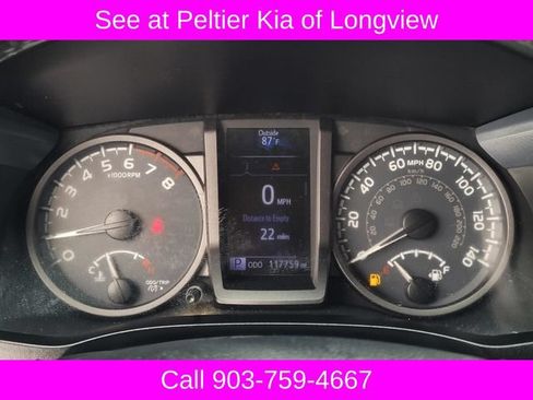 Used 2019 Toyota Tacoma TRD Off-Road AWD/4WD image 31