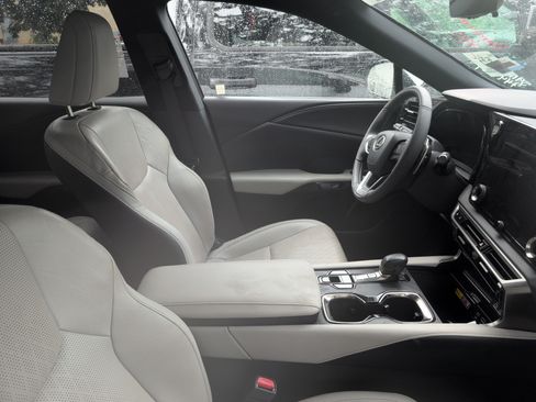 Used 2024 Lexus RX 350 Premium Plus w/ Convenience Package FWD image 7