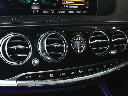 Used 2020 Mercedes-Benz S 63 AMG 4MATIC Sedan image 37