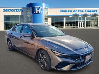 Used 2024 Hyundai Elantra SEL w/ Convenience Package FWD video 1