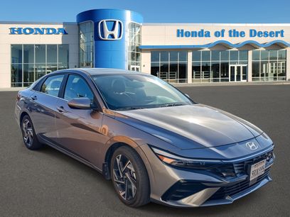 Used 2024 Hyundai Elantra SEL w/ Convenience Package