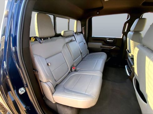 Used 2022 Chevrolet Silverado 2500 LTZ AWD/4WD image 20