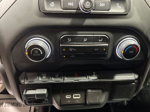 Used 2025 Chevrolet Silverado 3500 W/T AWD/4WD image 29