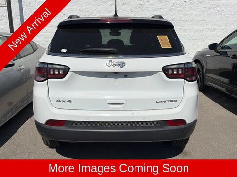 Used 2024 Jeep Compass Limited AWD/4WD image 3