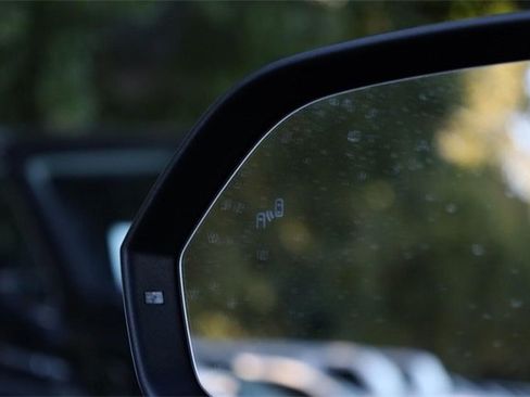 New 2026 Volkswagen Atlas Cross Sport SE image 18