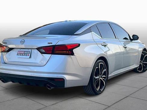 Certified 2024 Nissan Altima 2.5 SR image 13