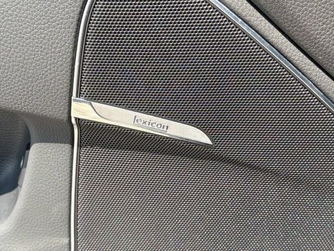 Used 2013 Hyundai Equus Signature RWD image 31
