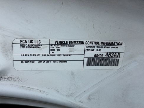 Used 2019 Jeep Grand Cherokee Laredo image 20