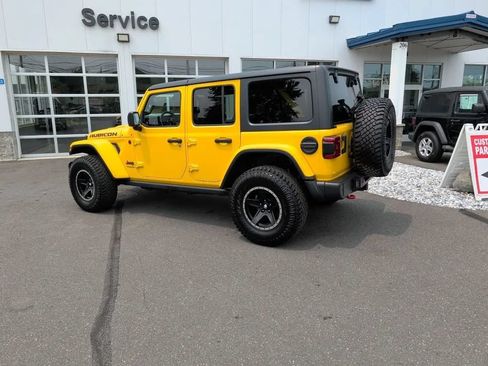 Used 2021 Jeep Wrangler Unlimited Rubicon w/ Dual Top Group AWD/4WD image 13