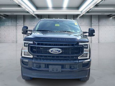 Used 2022 Ford F250 Lariat w/ Lariat Ultimate Package AWD/4WD image 2
