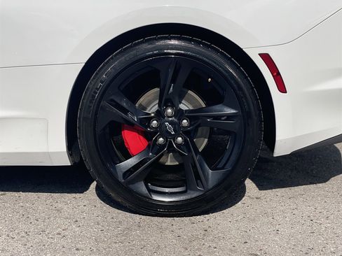 Used 2022 Chevrolet Camaro LT w/ RS Package RWD image 37