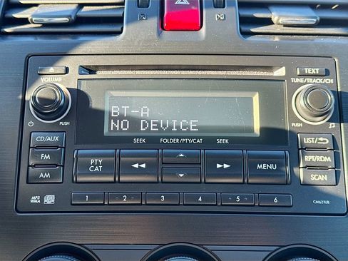 Used 2013 Subaru Impreza 2.0i Premium w/ All-Weather Pkg image 16