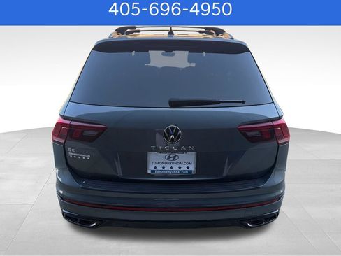Used 2023 Volkswagen Tiguan SE R-Line FWD image 4