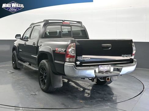 Used 2015 Toyota Tacoma PreRunner w/ SR5 Package image 5